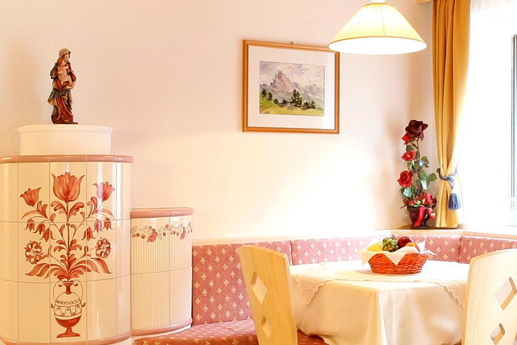 Garni B&B Schenk Selva di Val Gardena Rom bilde