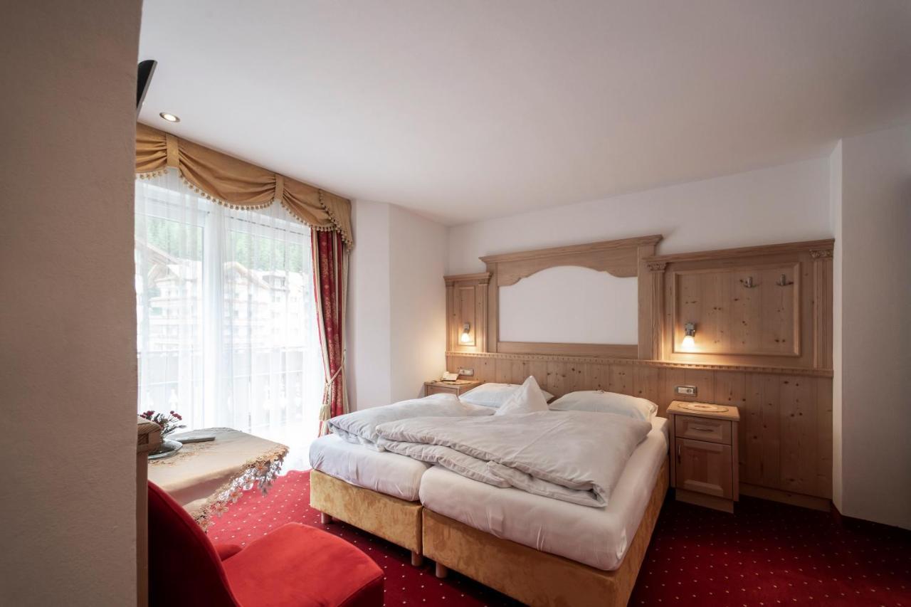 Garni B&B Schenk Selva di Val Gardena Eksteriør bilde